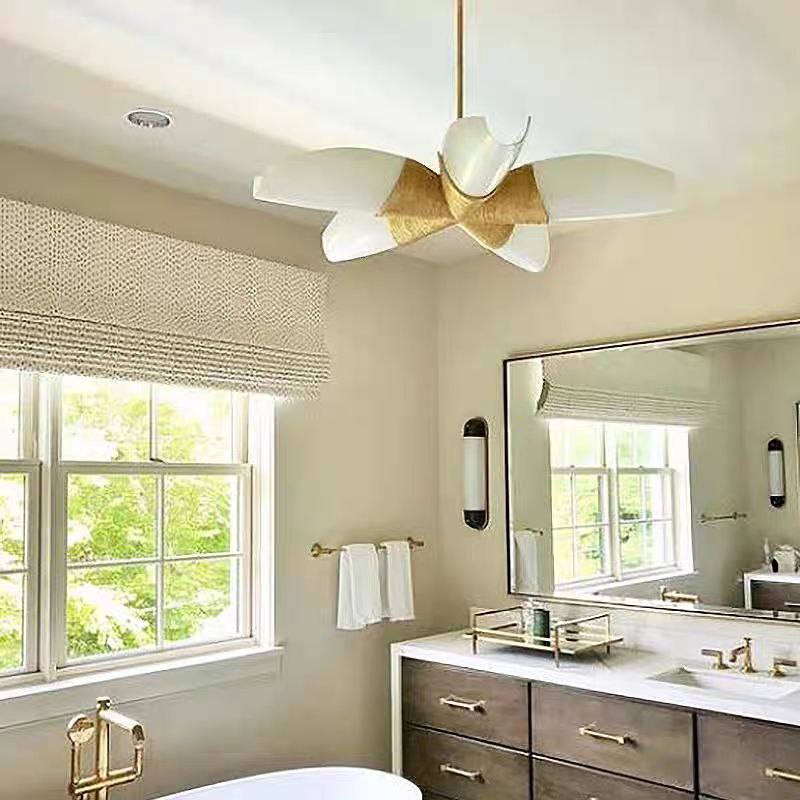 Люстра LOTUS PETALS by Romatti