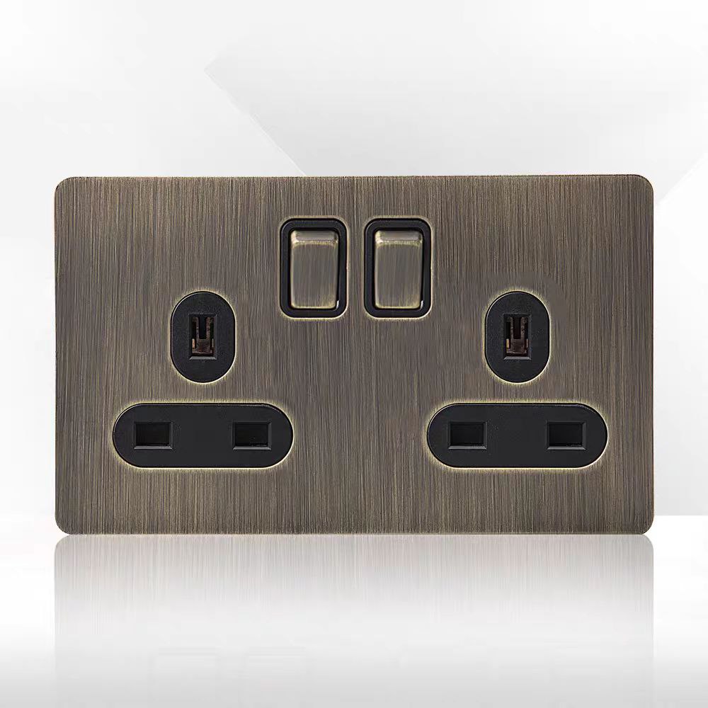 Выключатель с розеткой SPARKO by Romatti