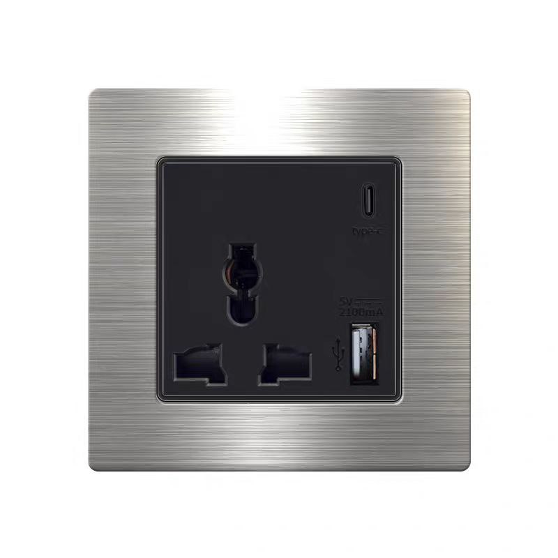 Розетка LUMIQUE by Romatti