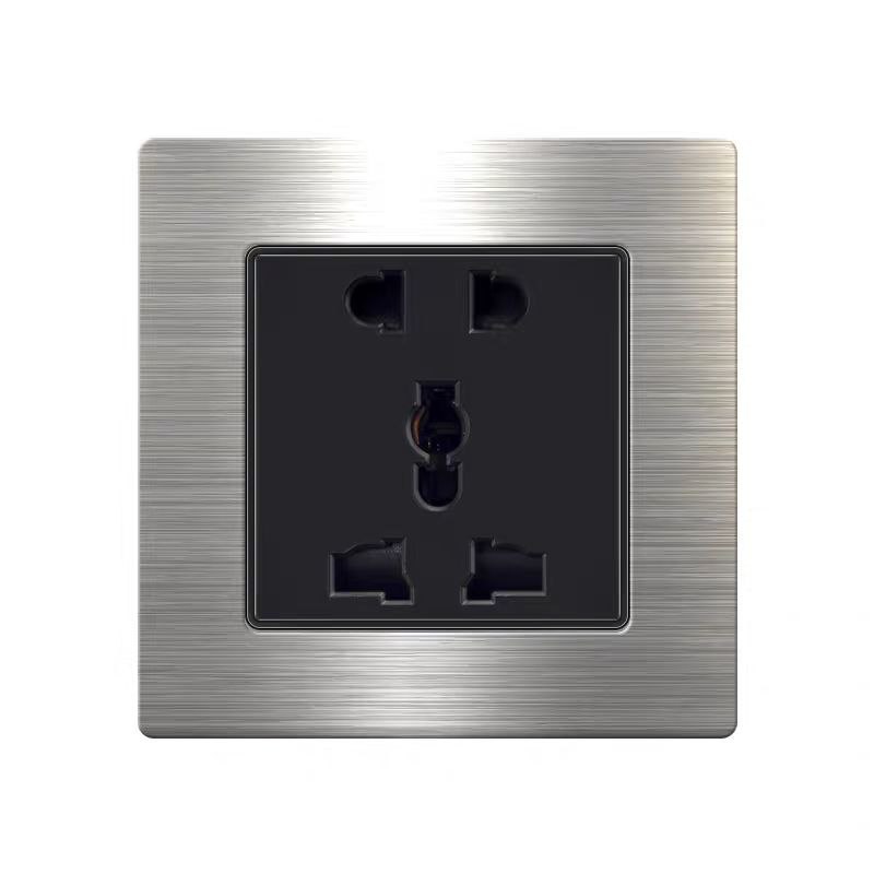 Розетка LUMIQUE by Romatti