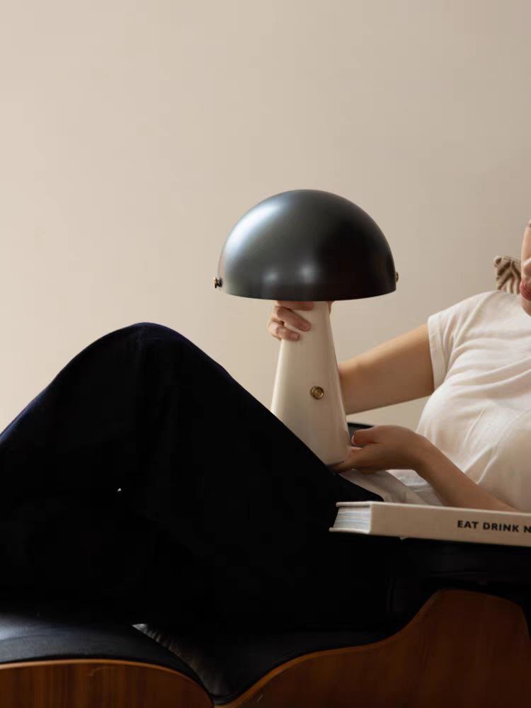 Настольная лампа XELON by Romatti