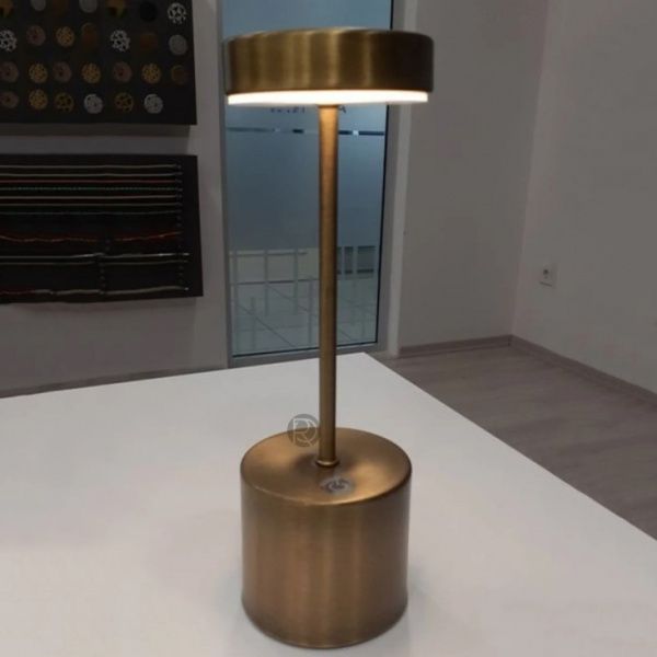 Дизайнерская настольная лампа MASA LAMPASI by Romatti