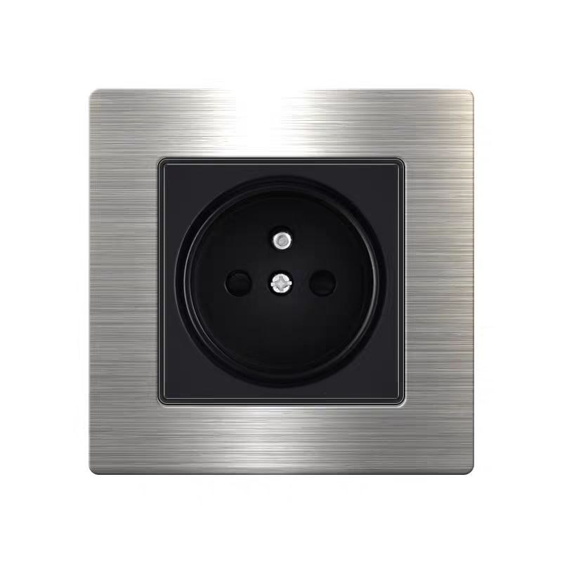 Розетка LUMIQUE by Romatti