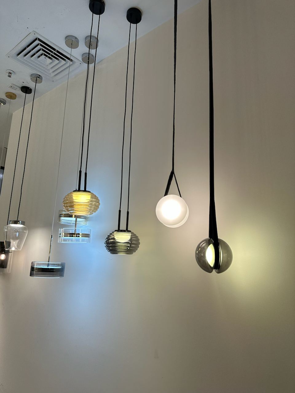 Дизайнерский подвесной светильник BACI by Romatti